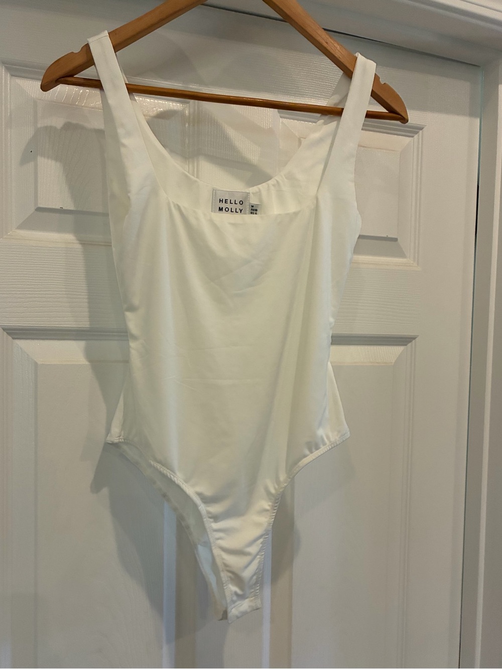 Hello Molly White Square-Neck Bodysuit – US 6/AU 10